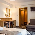 B&B Zelazne Wrota 비아우카 타트르잔스카