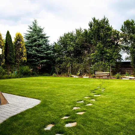 Zelazne Wrota Bed & Breakfast
