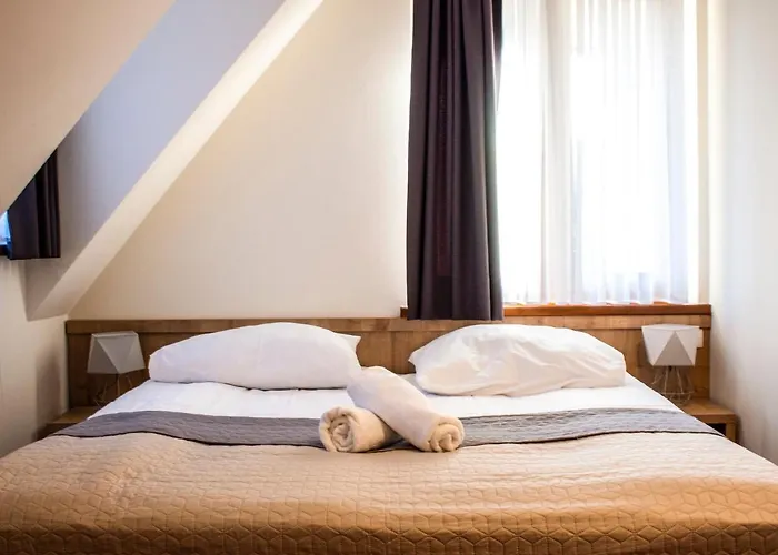 żelazne Wrota Nocleg ze śniadaniem