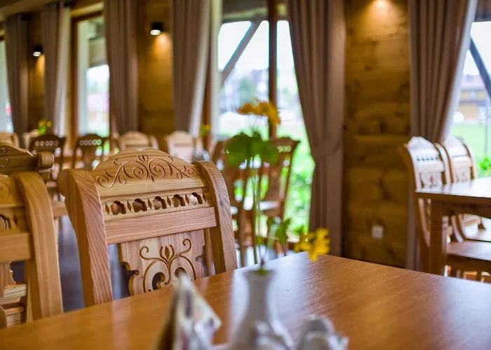 żelazne Wrota Nocleg ze śniadaniem 3*